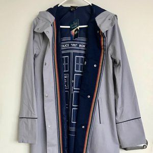 NWT Doctor Who Her Universe 13th Doctor Trench Coat